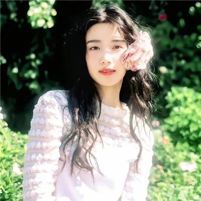 疯狂保姆海报