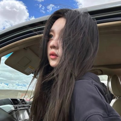 淡蓝琥珀海报